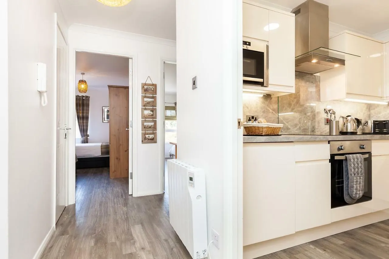 Luxury City Centre Apartment Edinburgh